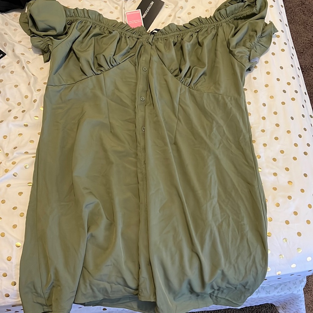 Plus size khaki, button front shift, dress size 22